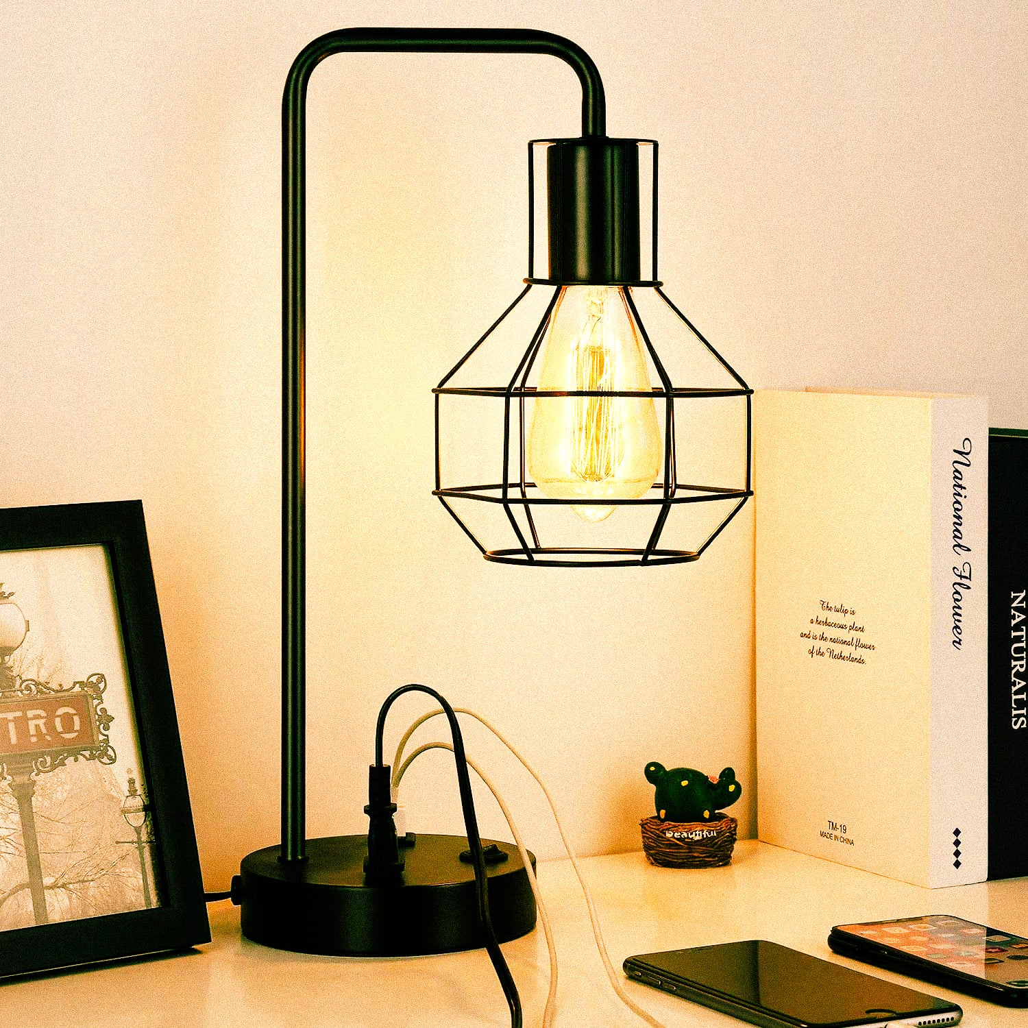 Arvid Industrial USB Table Lamp