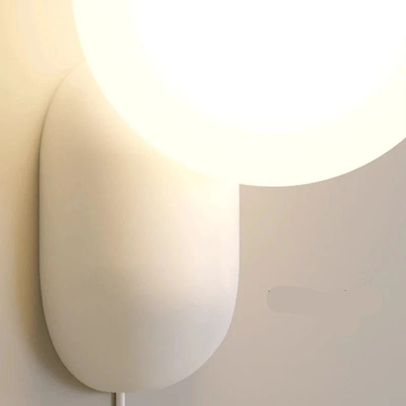 Hachiro Cream Minimalist LED Wall Sconce Lamp